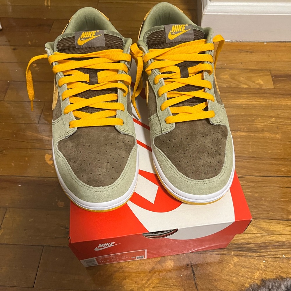 2021 Dunk Low “Dusty Olive”